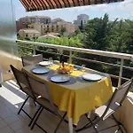 T2, Piscine, Parking, Plages à 200m Fréjus