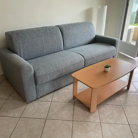 Apartment T2, Piscine, Parking, Plages A 200m *